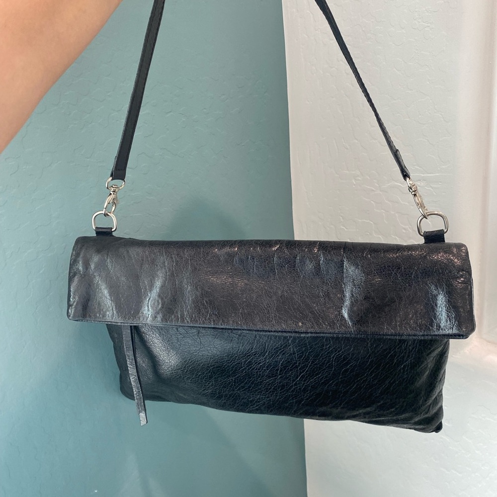 Gianni Chiarini Sleek Black Leather Clutch with Fold-Over Design